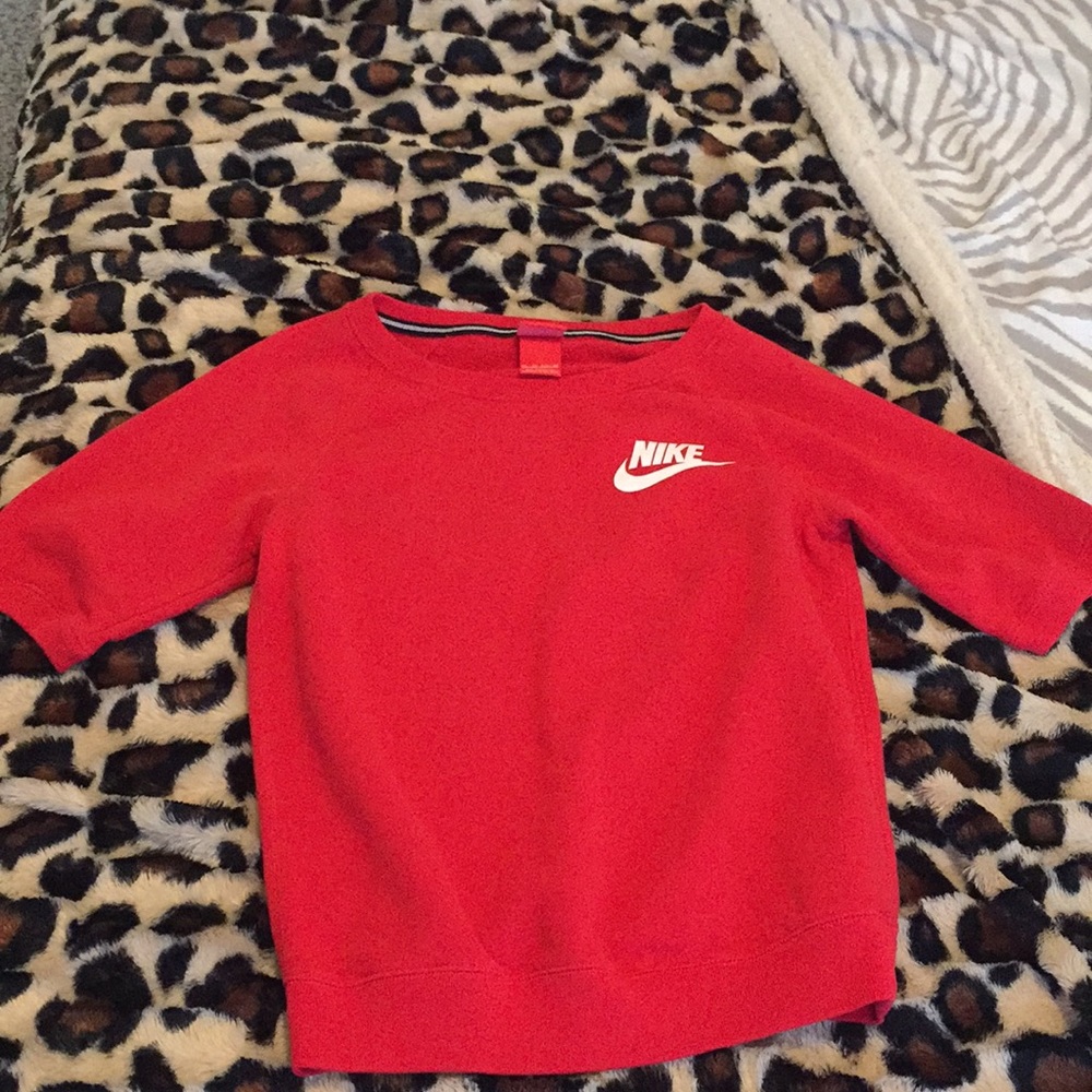 Short sleeve nike sweatshirt
